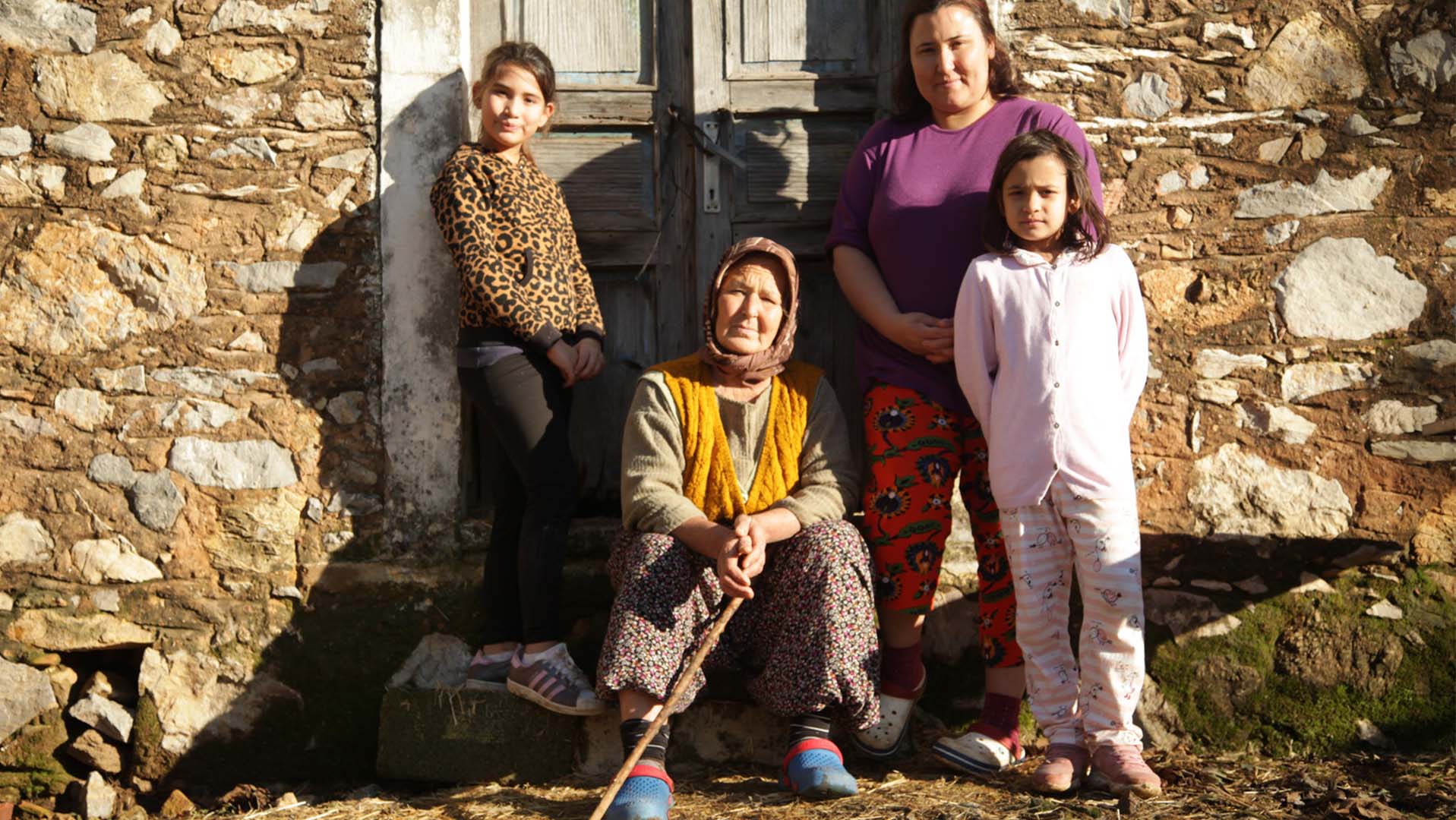 The Golden Girls of Etrim — Kaaffilm archive