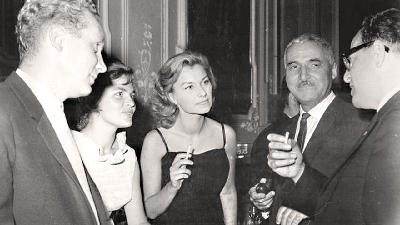 Art.004 - History of the film festival - Karlovy Vary Film Festival — Kaaffilm magazine archive